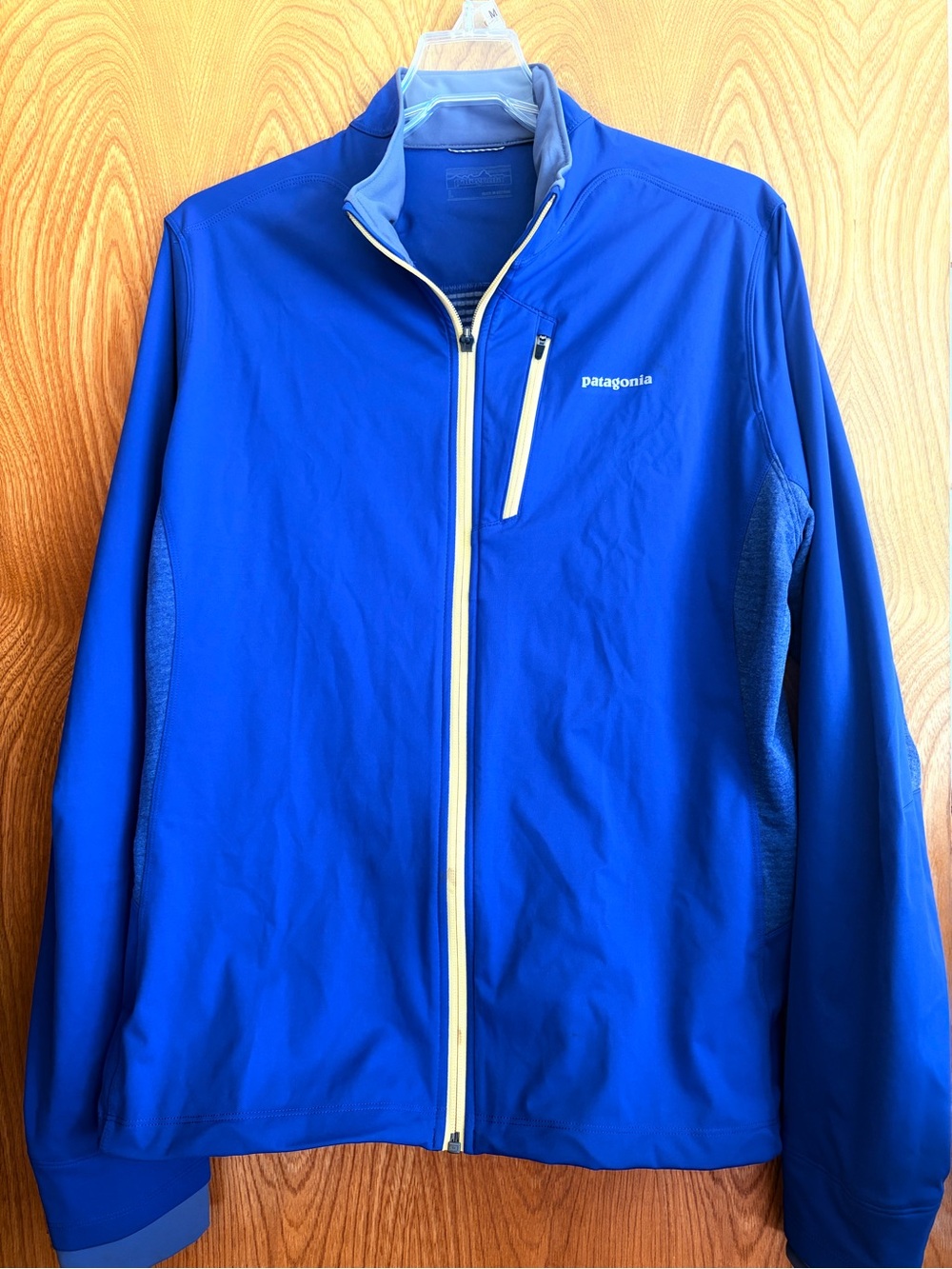 PATAGONIA MEN'S WIND SHIELD HYBRID SOFT SHELL JACKET SIZE L